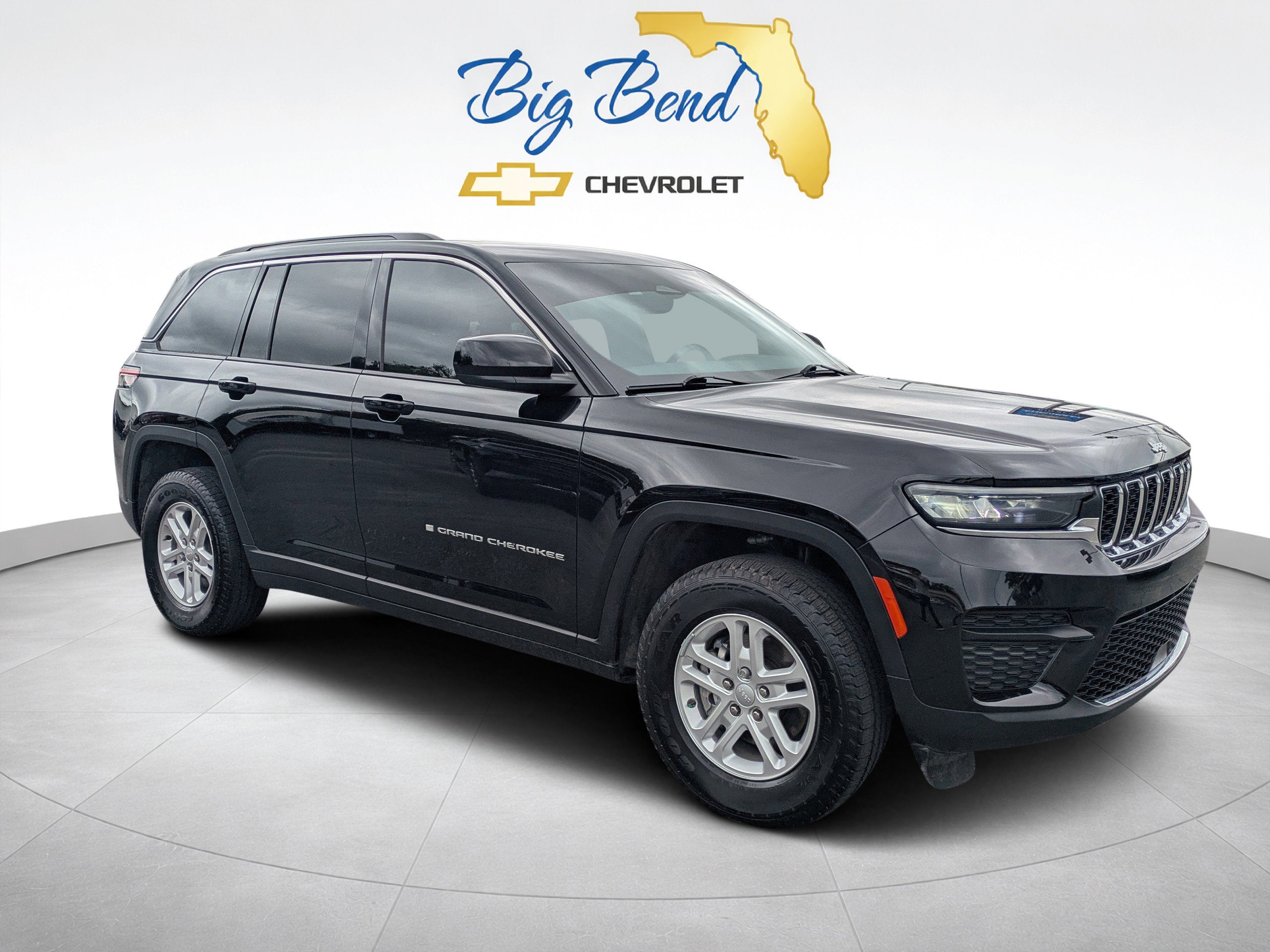 2024 Jeep Grand Cherokee Laredo