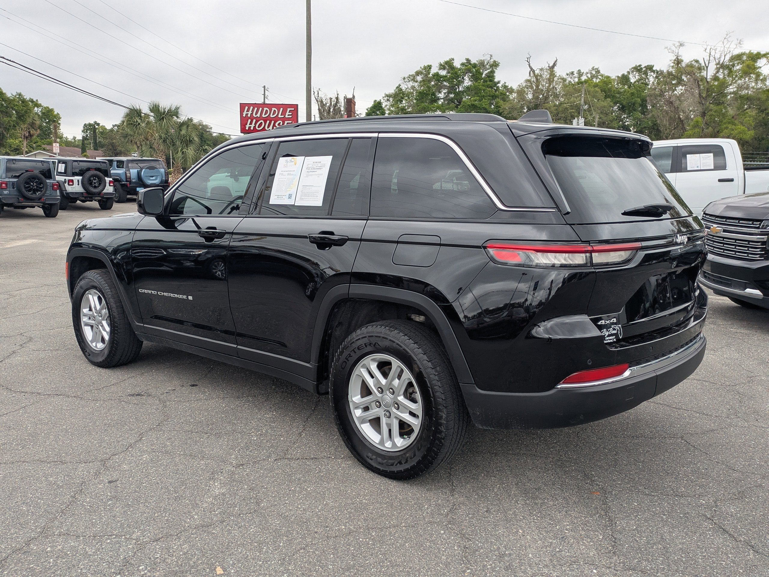 2024 Jeep Grand Cherokee Laredo