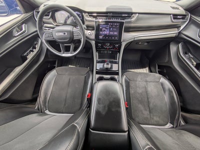 2023 Jeep GRAND CHEROKEE L Base