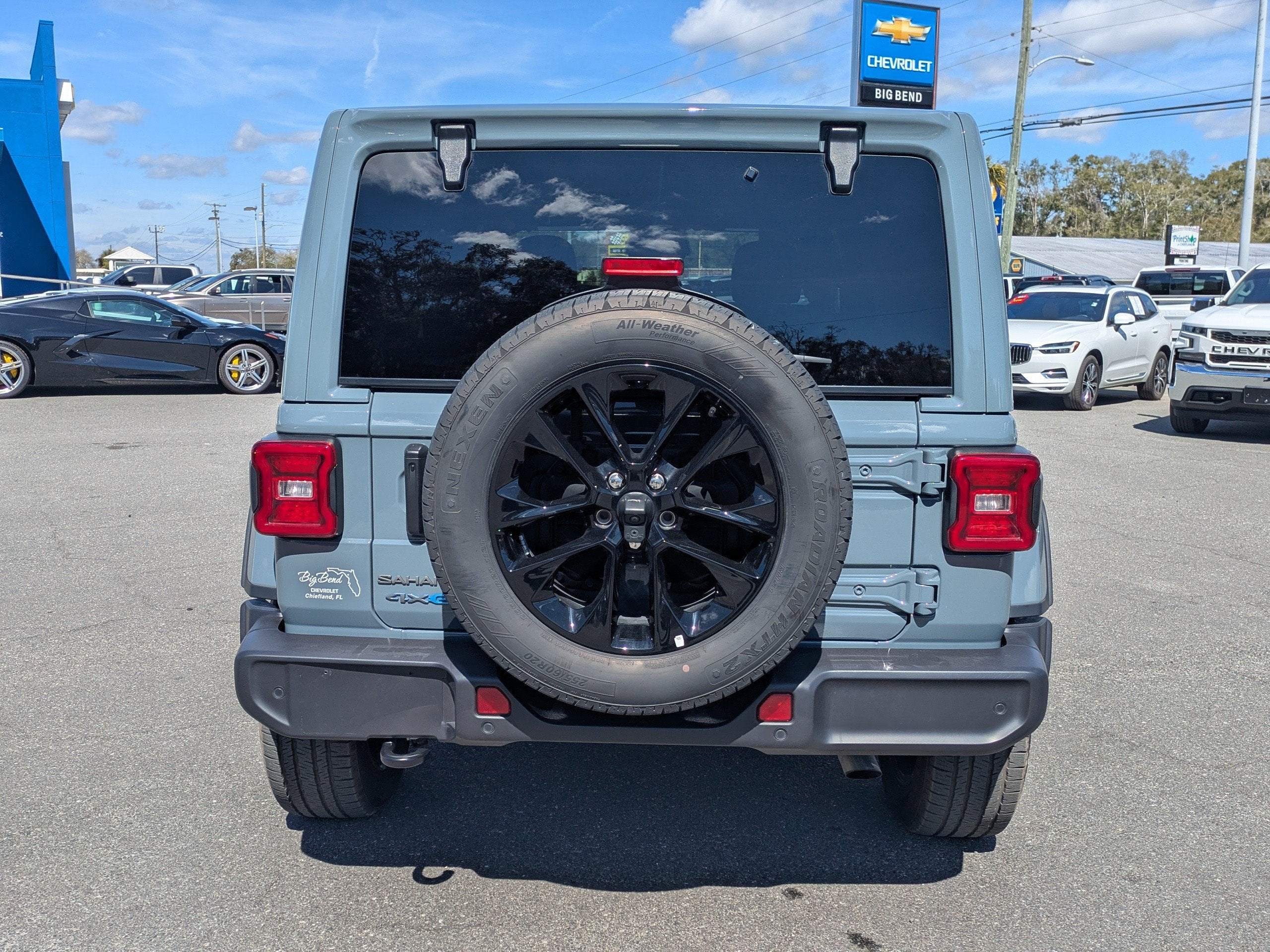 2025 Jeep Wrangler 4xe Sahara