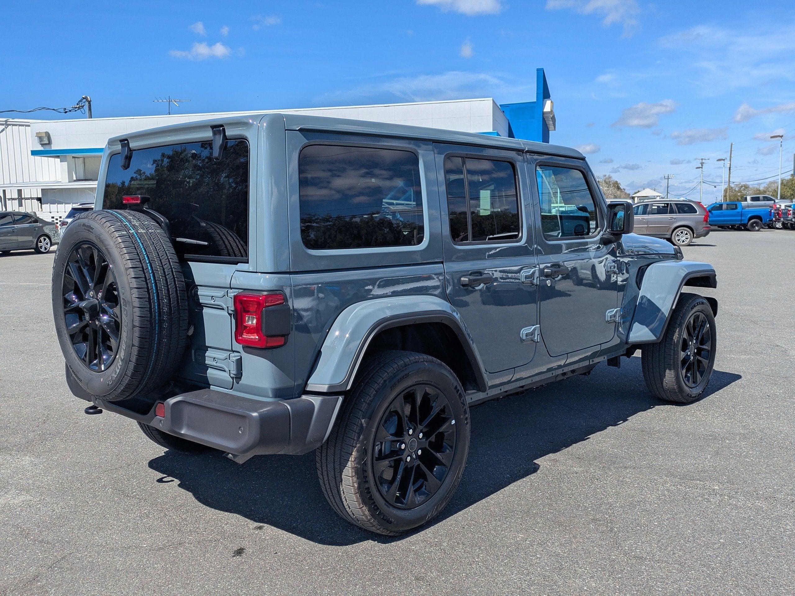 2025 Jeep Wrangler 4xe Sahara