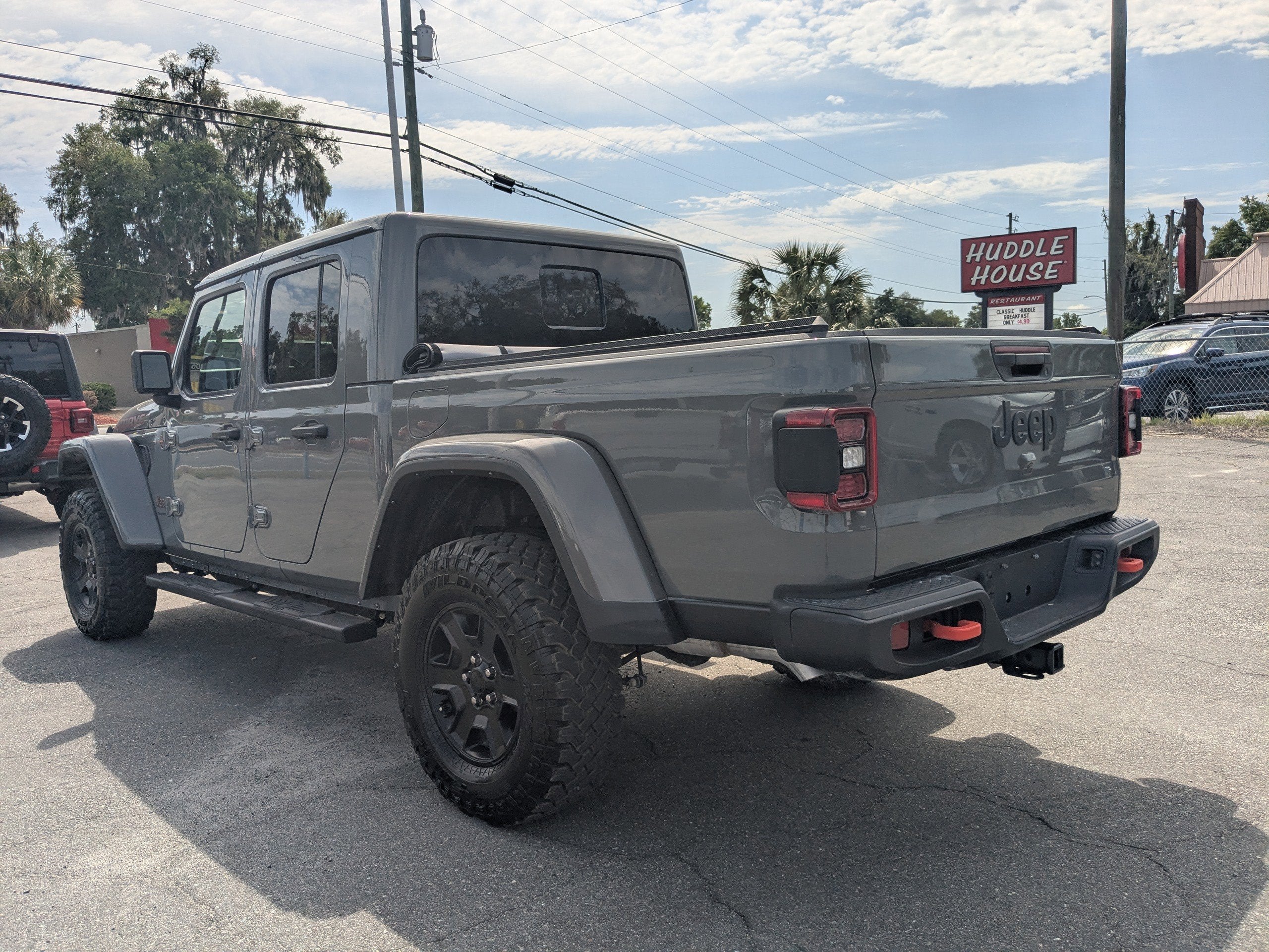 2023 Jeep Gladiator Mojave