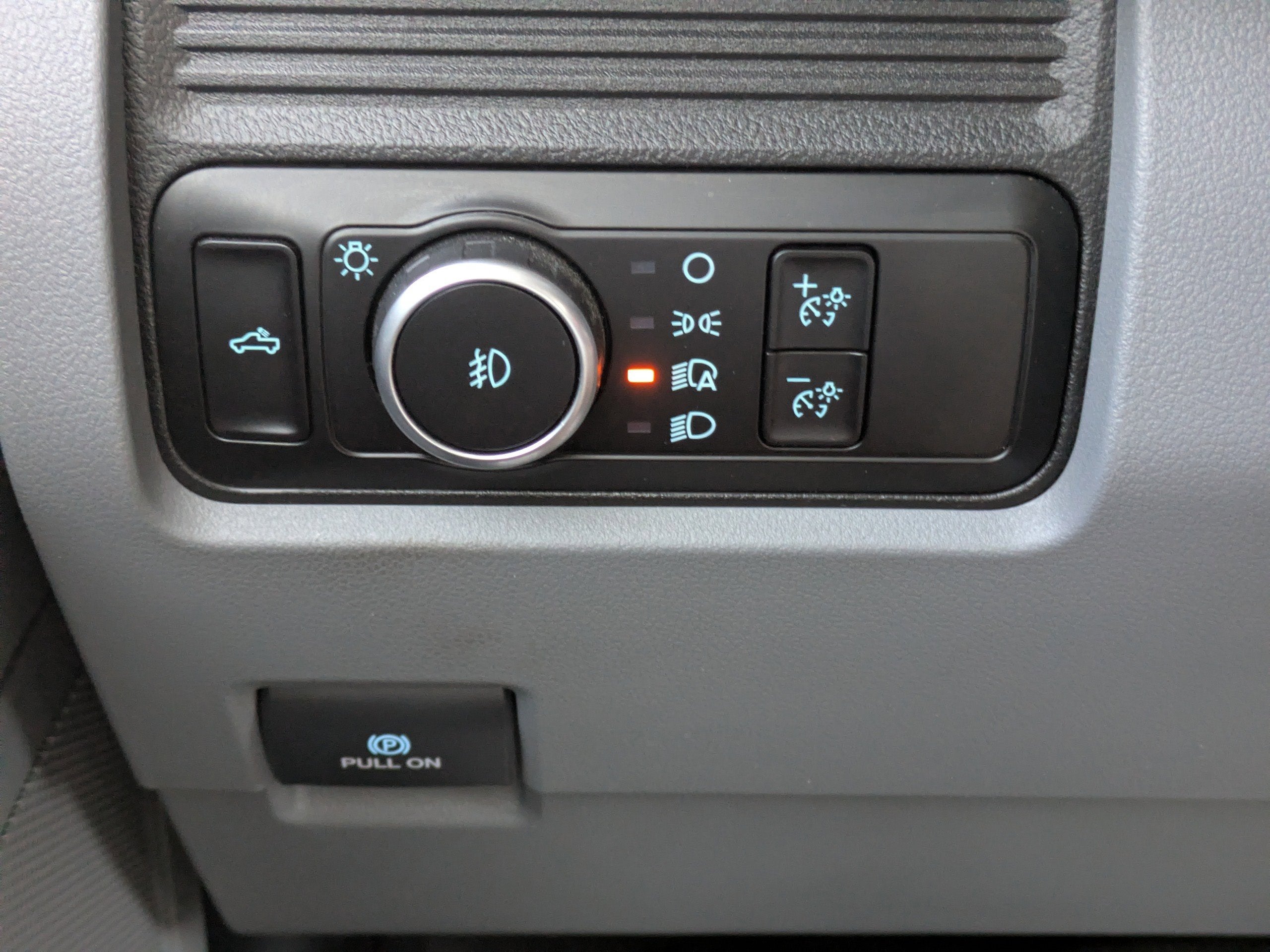 2023 Ford Super Duty F-250 SRW XL