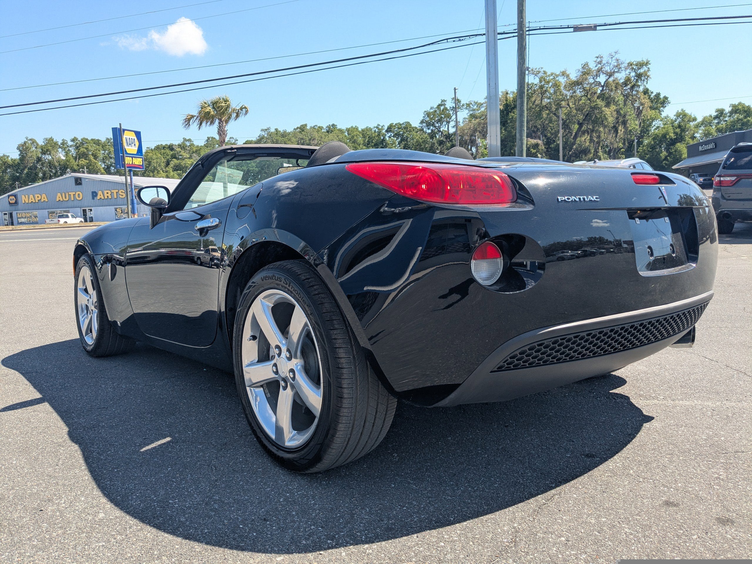 2006 Pontiac Solstice Base