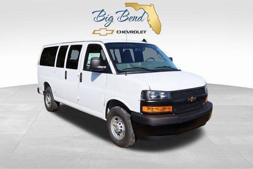 2025 Chevrolet Express Passenger 3500 1LS