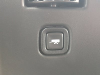 2025 Chevrolet Express Passenger 3500 1LS