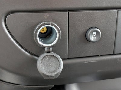 2025 Chevrolet Express Passenger 3500 1LS