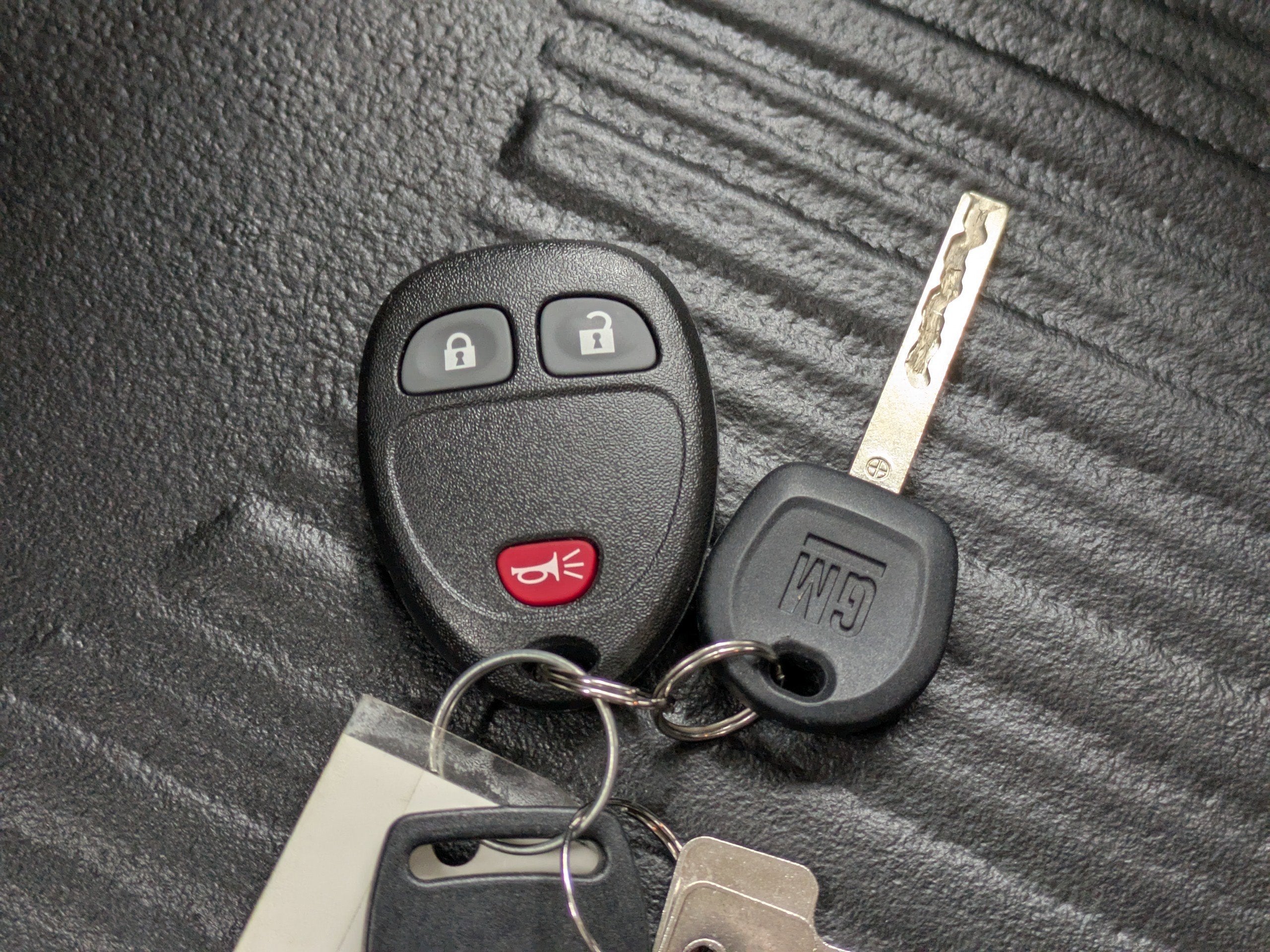 2025 Chevrolet Express Passenger 3500 1LS