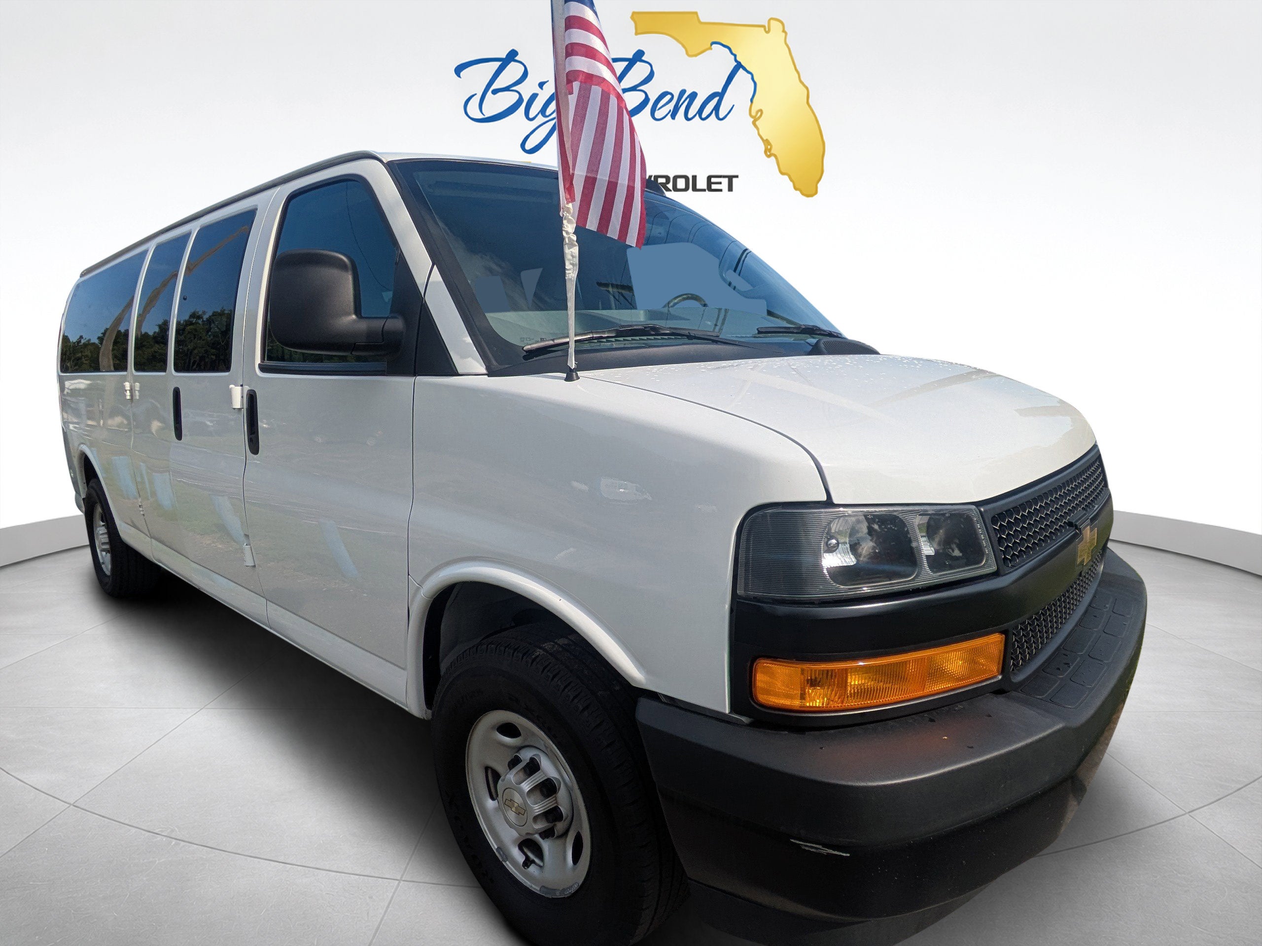 2024 Chevrolet Express 3500 LS Extended's photo