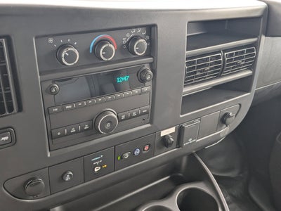 2025 Chevrolet Express Cutaway 3500 1WT