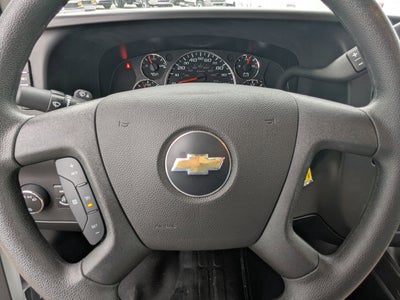 2025 Chevrolet Express Cutaway 3500 1WT