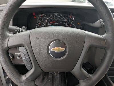 2025 Chevrolet Express Cutaway 3500 1WT