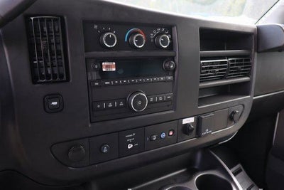 2025 Chevrolet Express Cutaway 3500 1WT