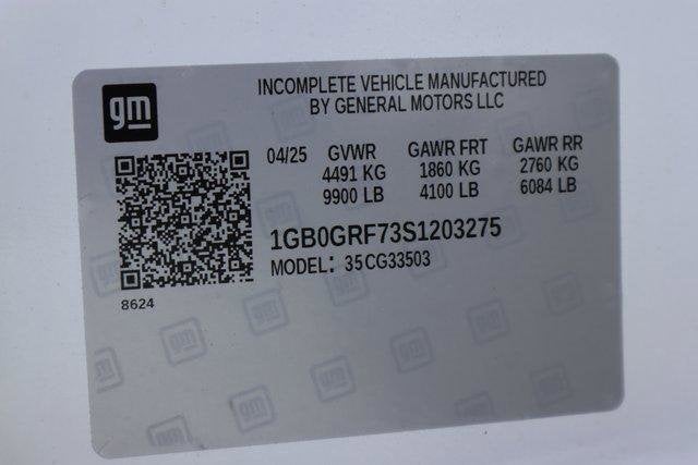 2025 Chevrolet Express Cutaway 3500 1WT