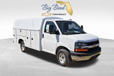 2025 Chevrolet Express Cutaway 3500 1WT