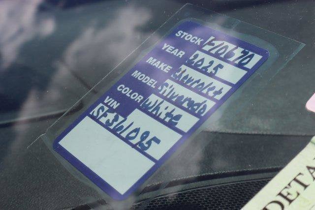 2025 Chevrolet Silverado 3500 HD Chassis Cab Work Truck