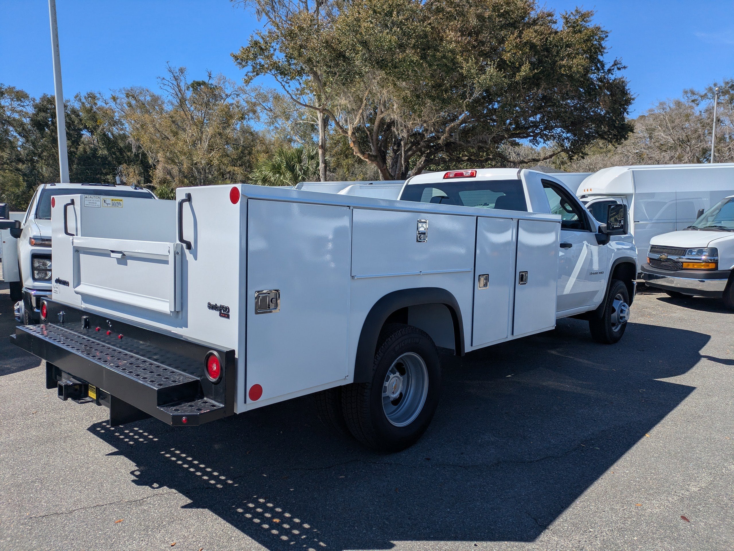 2025 Chevrolet Silverado 3500 HD Chassis Cab Work Truck