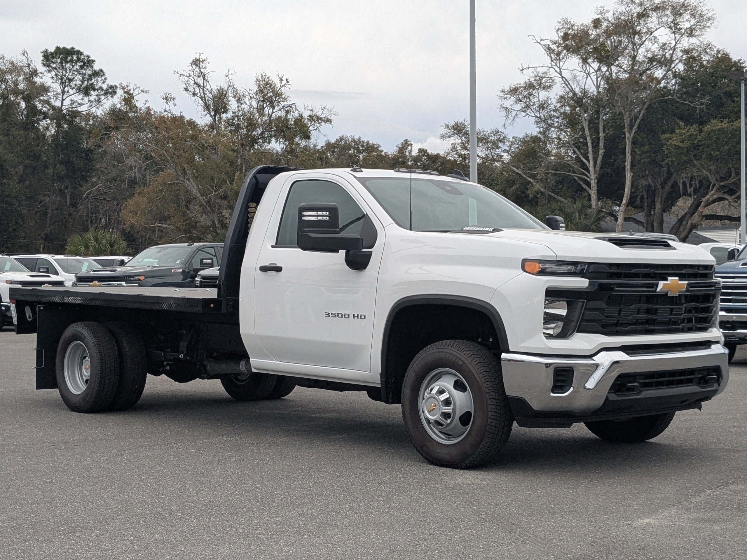 2025 Chevrolet Silverado 3500 HD Chassis Cab Work Truck