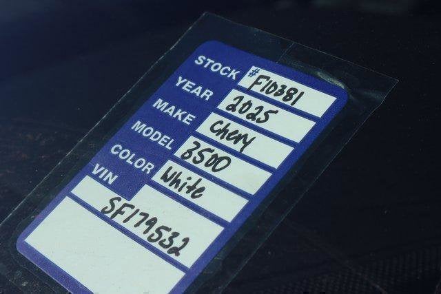 2025 Chevrolet Silverado 3500 HD Chassis Cab Work Truck