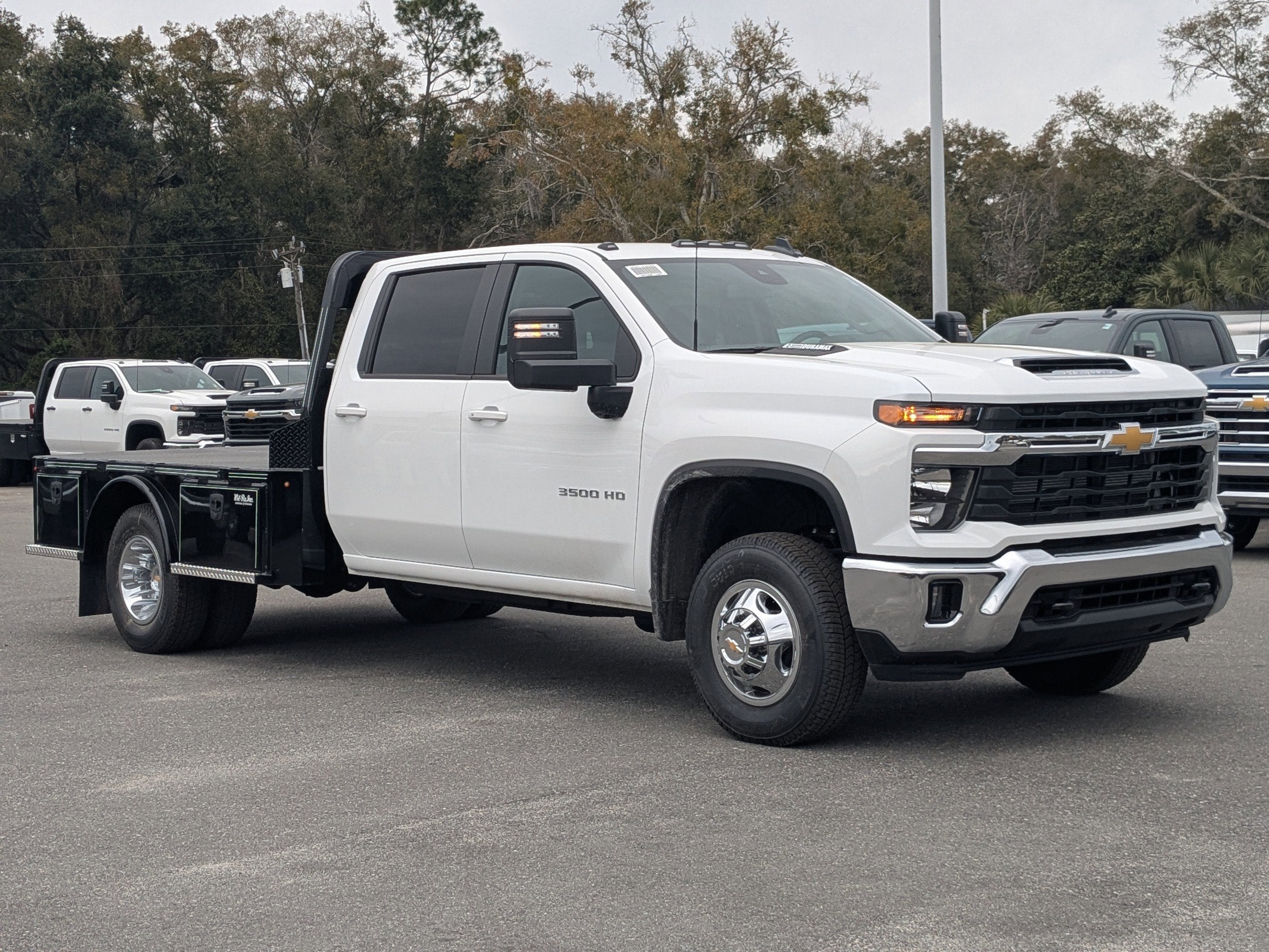 2026 Chevrolet Silverado 3500 HD Chassis Cab LT