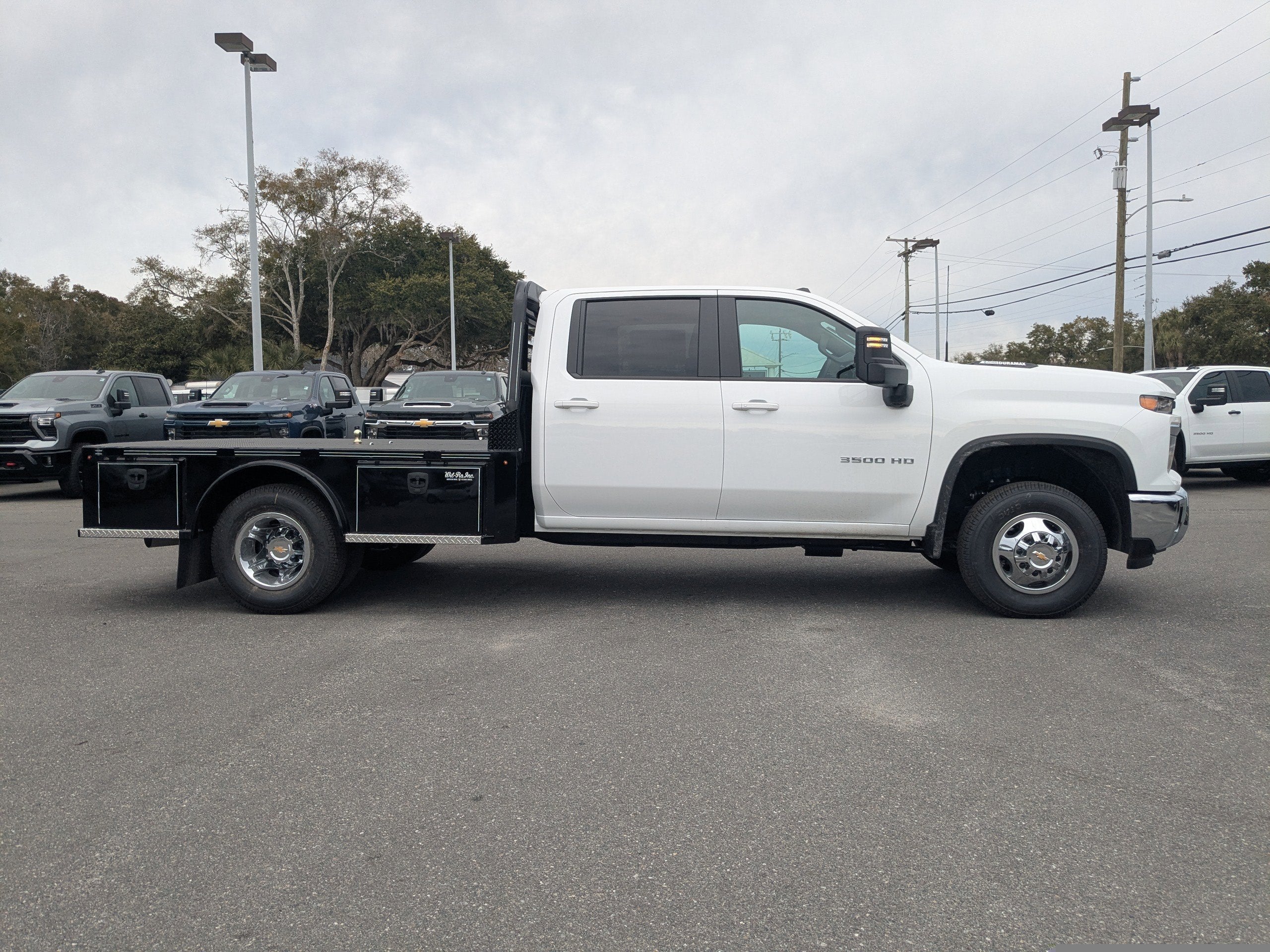 2026 Chevrolet Silverado 3500 HD Chassis Cab LT
