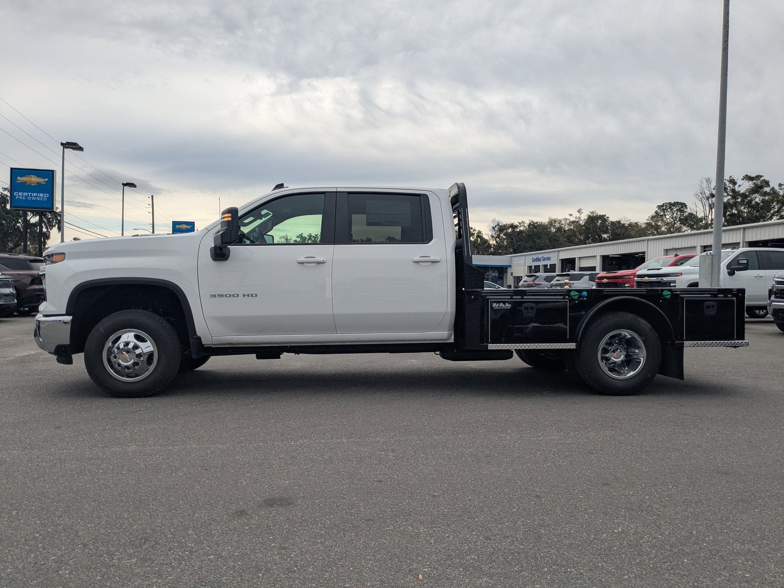 2026 Chevrolet Silverado 3500 HD Chassis Cab LT