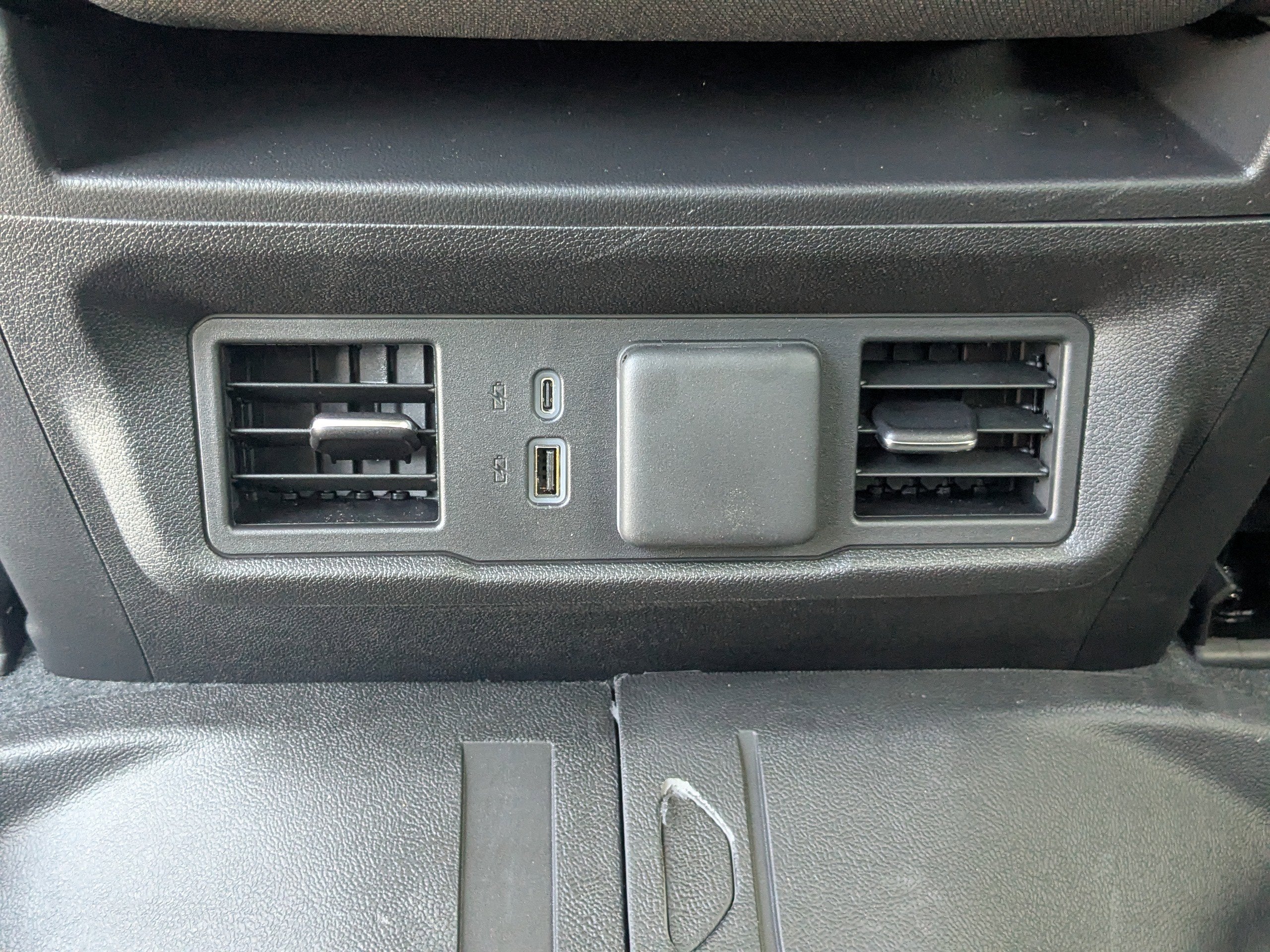 2026 Chevrolet Silverado 3500 HD Chassis Cab LT