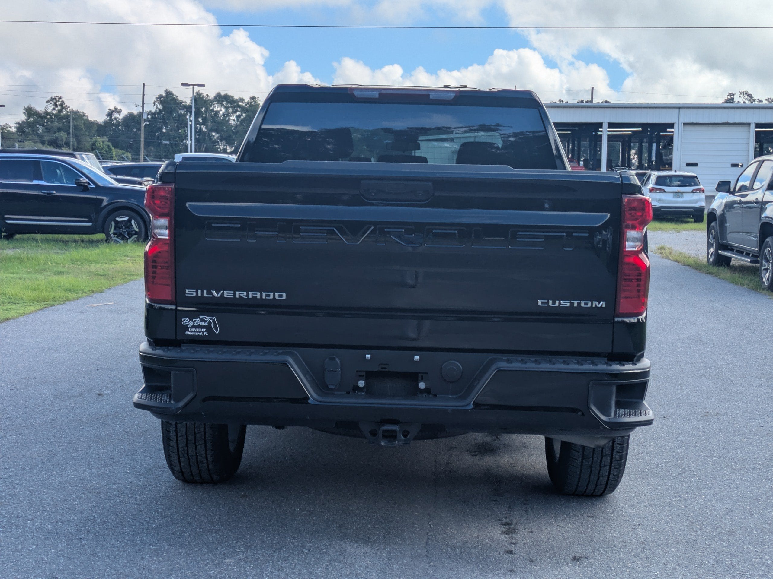 2024 Chevrolet Silverado 1500 Custom