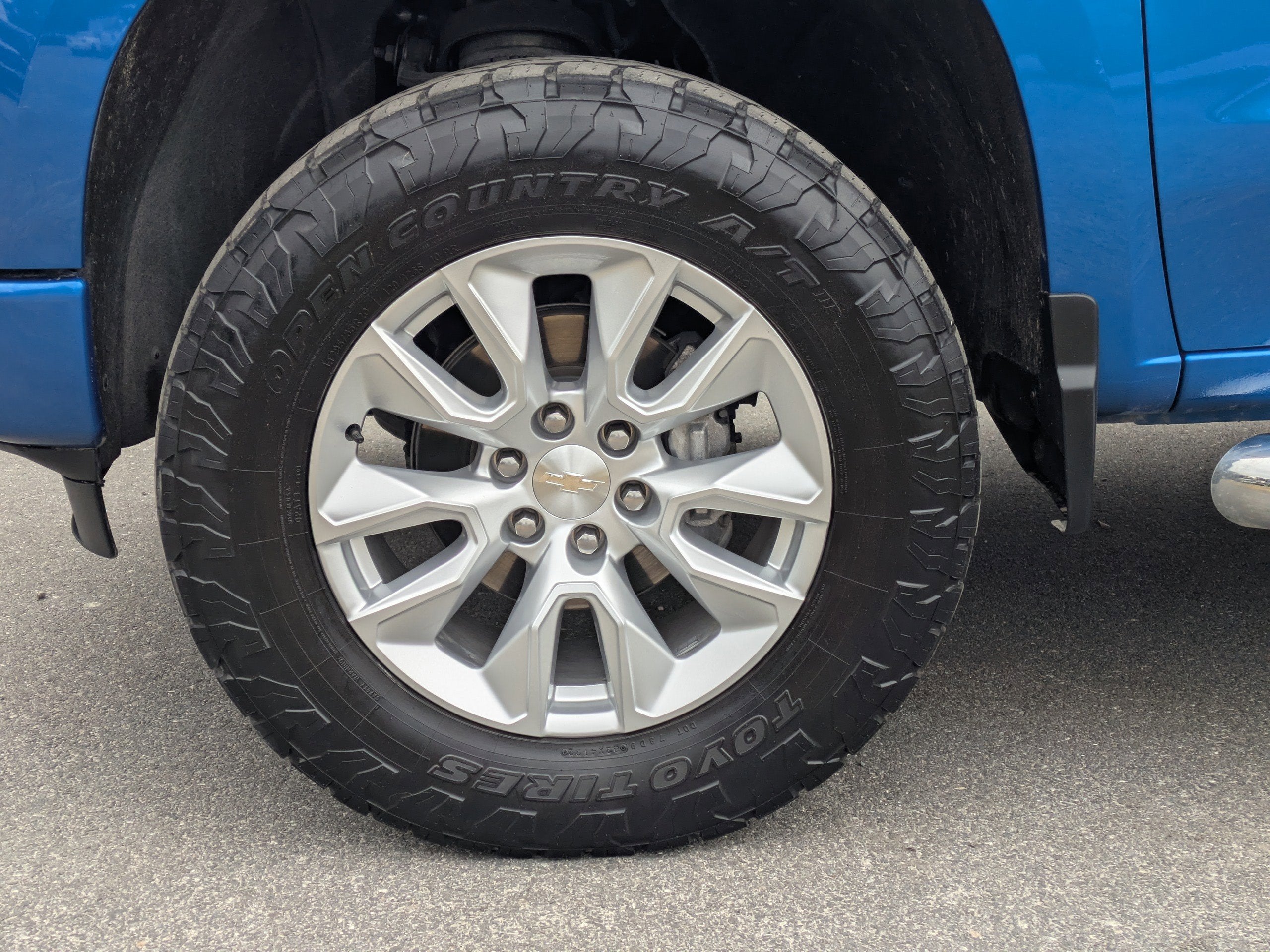 2023 Chevrolet Silverado 1500 Custom