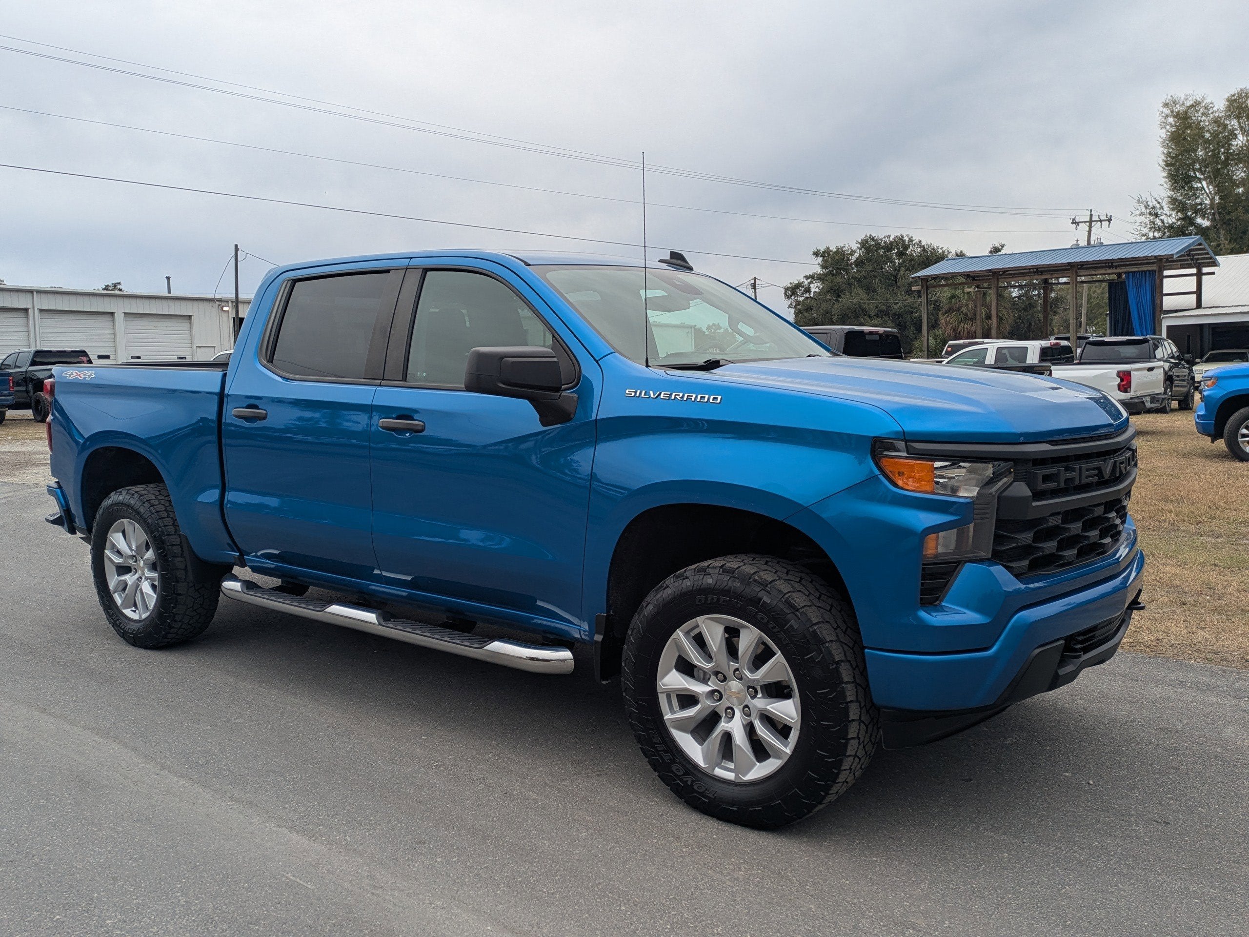 2023 Chevrolet Silverado 1500 Custom