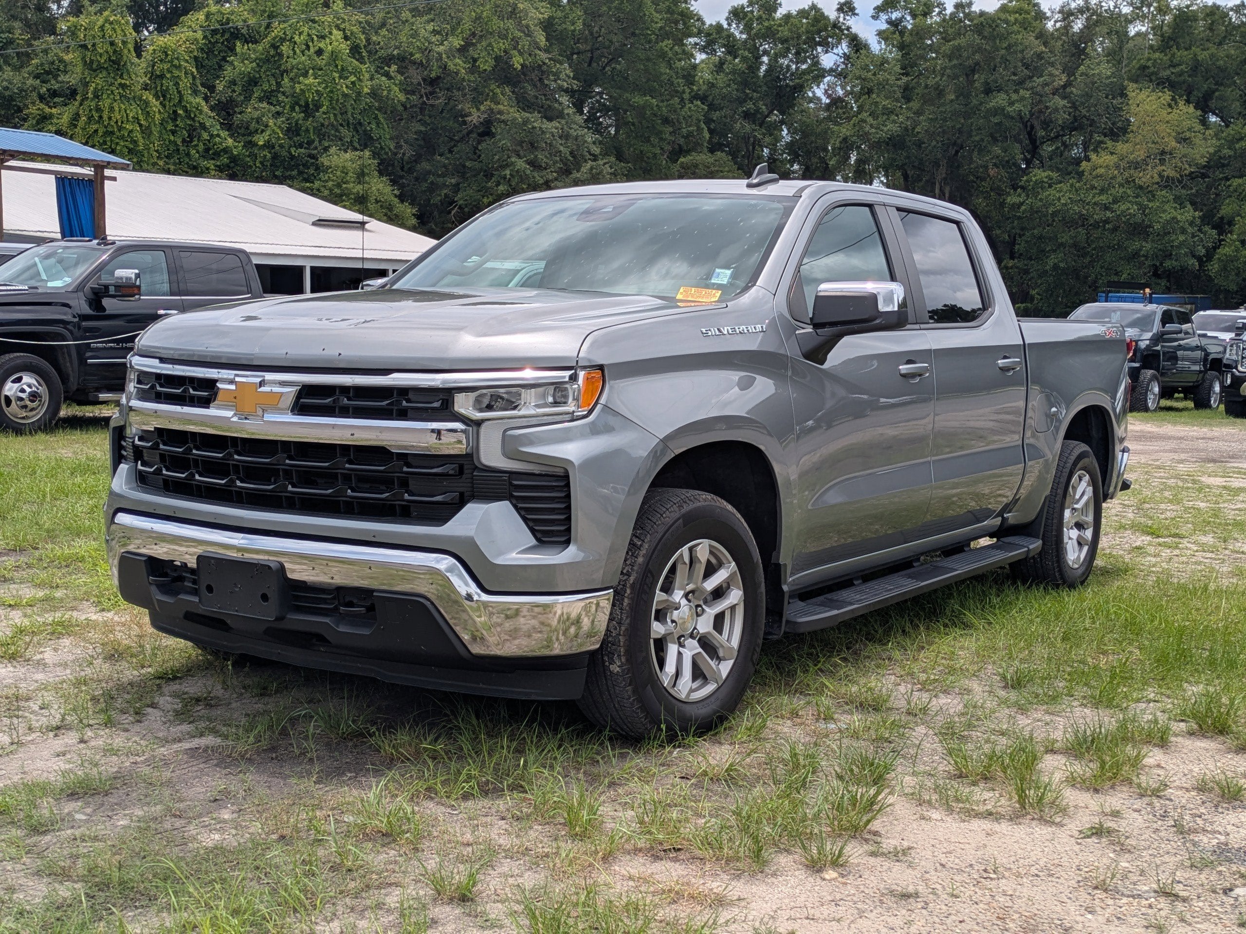 2023 Chevrolet Silverado 1500 LT (2FL)