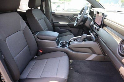 2025 Chevrolet Colorado WT/LT