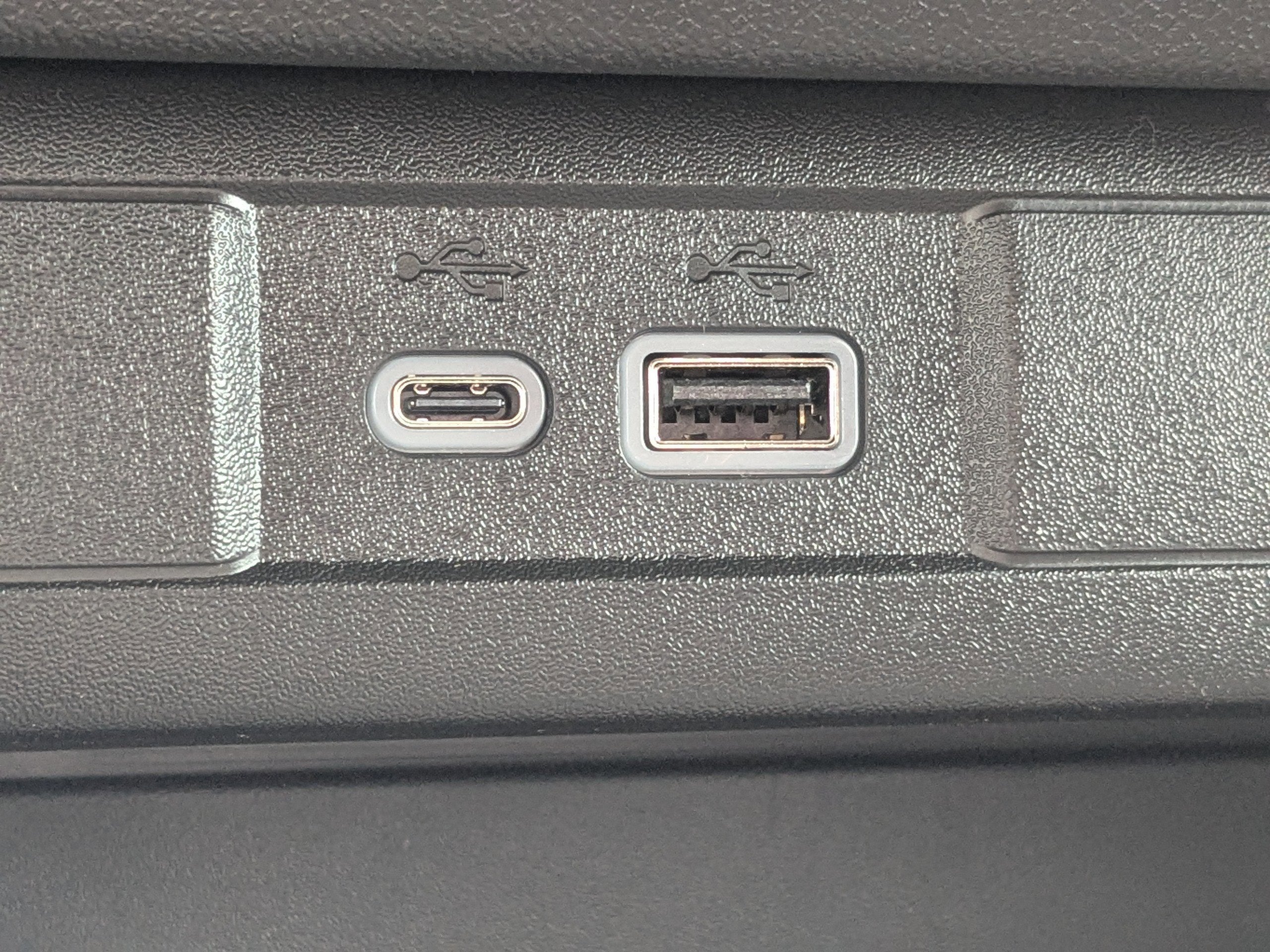 2026 Chevrolet Colorado LT - Photo 22