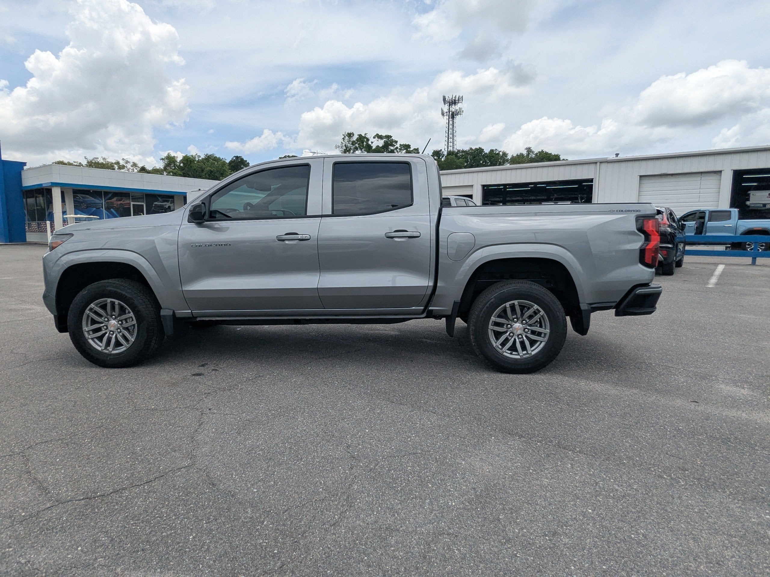 2026 Chevrolet Colorado LT - Photo 7