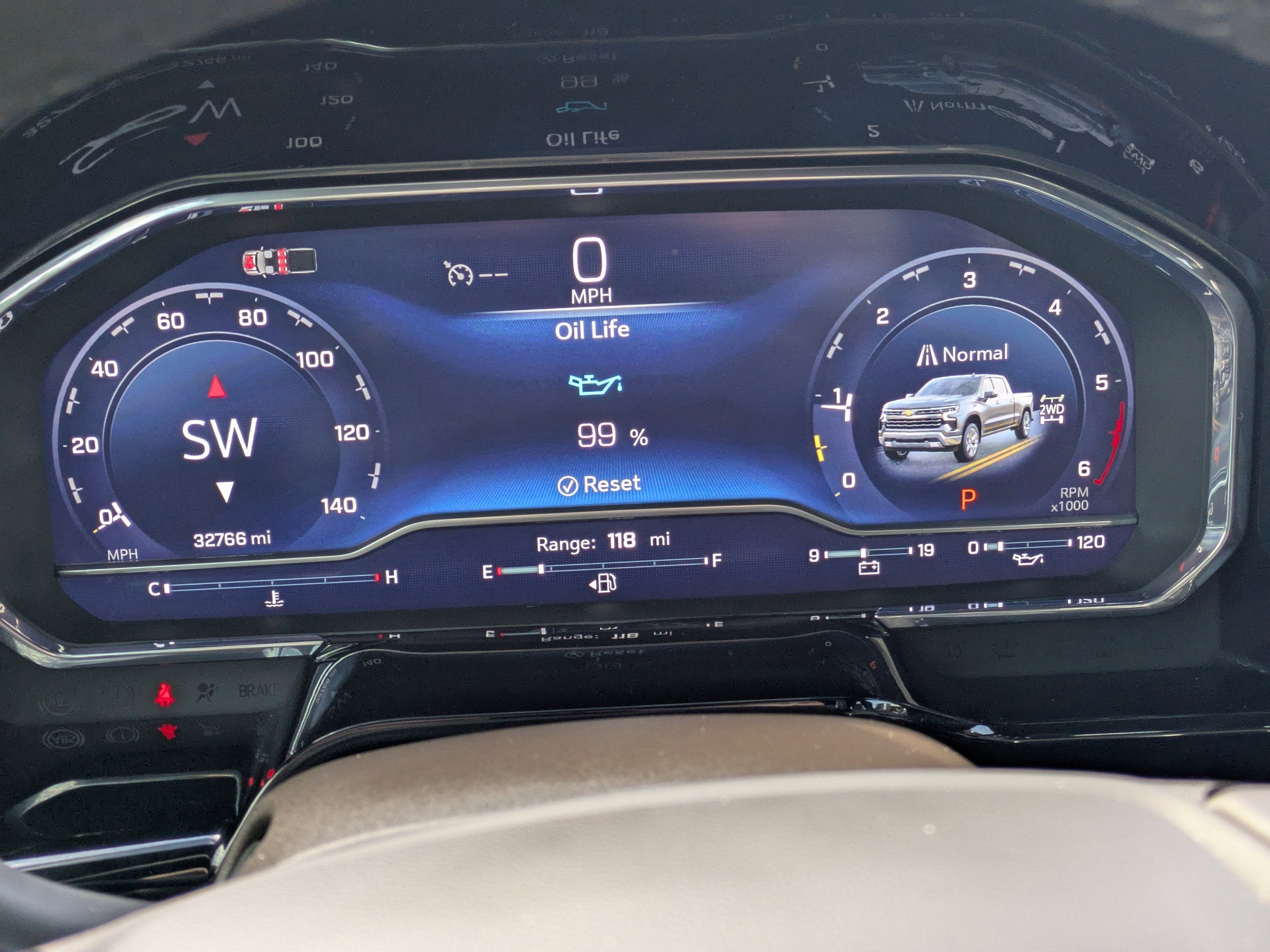 2025 Chevrolet Silverado 1500 RST