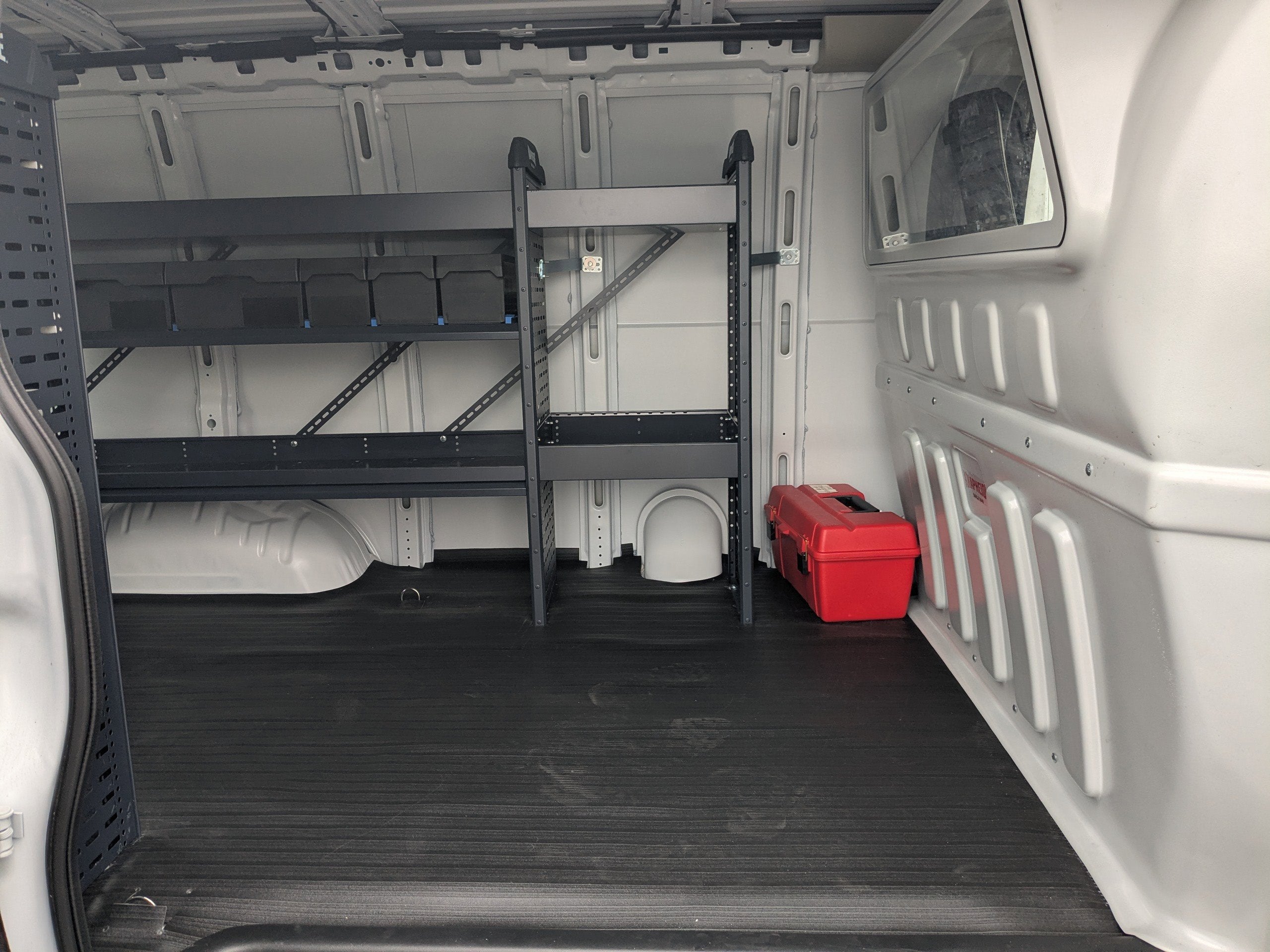 2025 Chevrolet Express Cargo WT