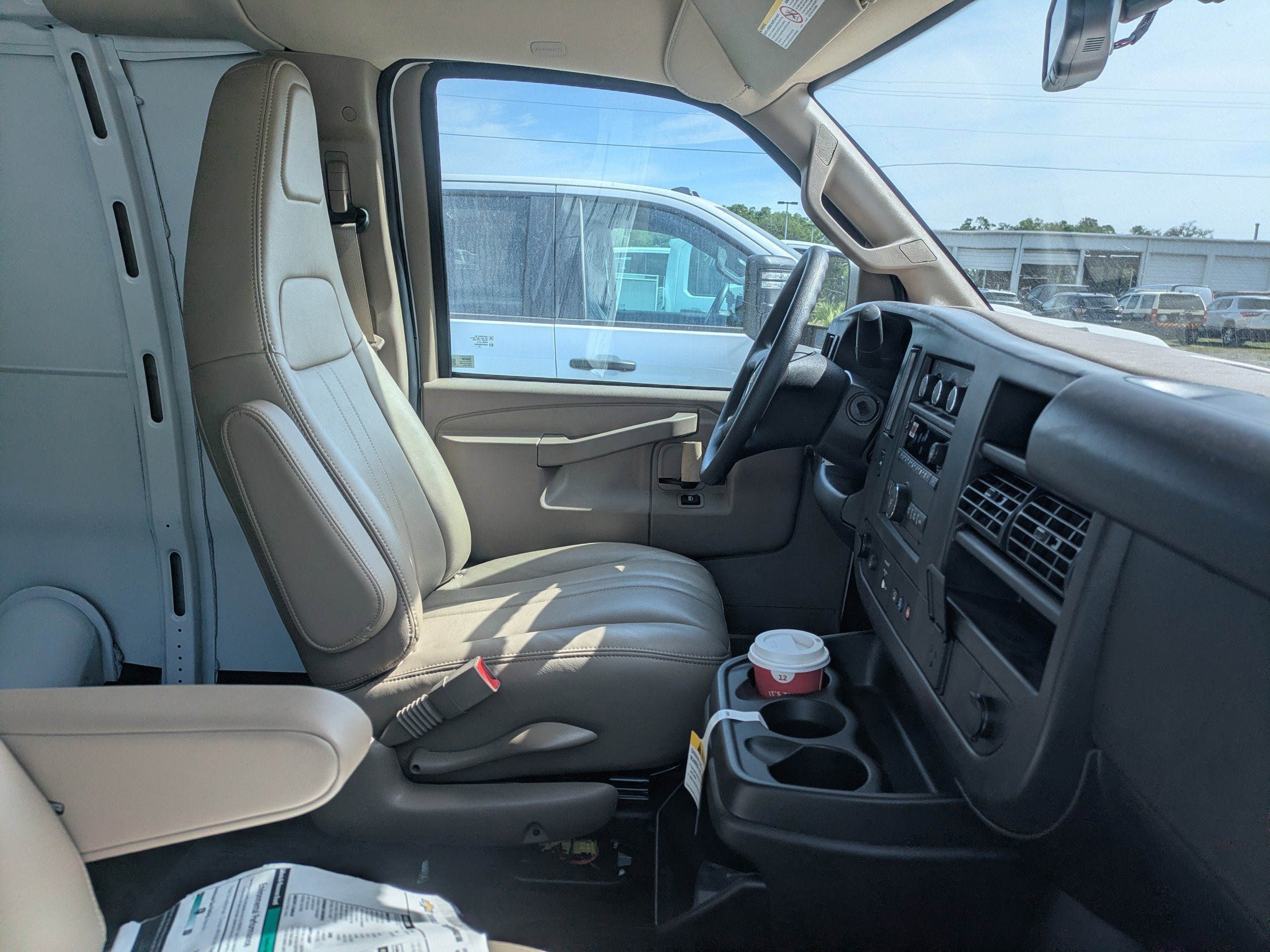 2025 Chevrolet Express Cargo WT