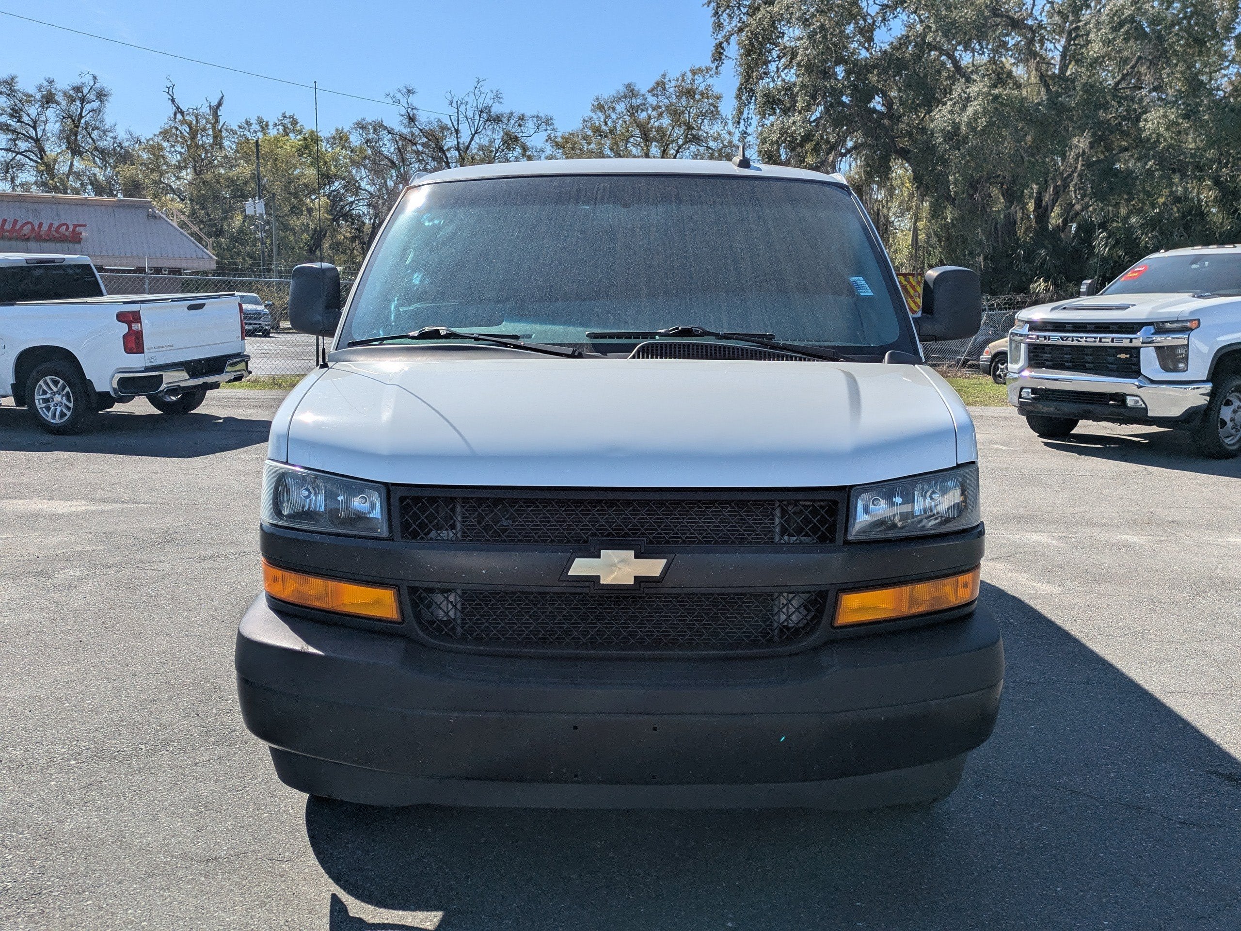 2021 Chevrolet Express Cargo 2500 93I