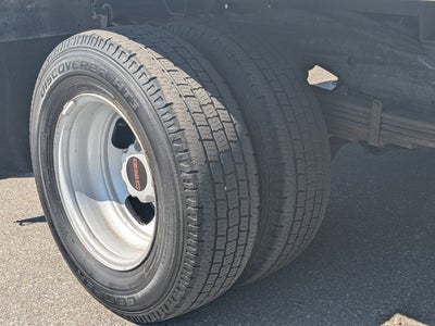 2016 GMC Savana Cutaway 3500 Base