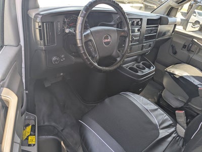 2016 GMC Savana Cutaway 3500 Base