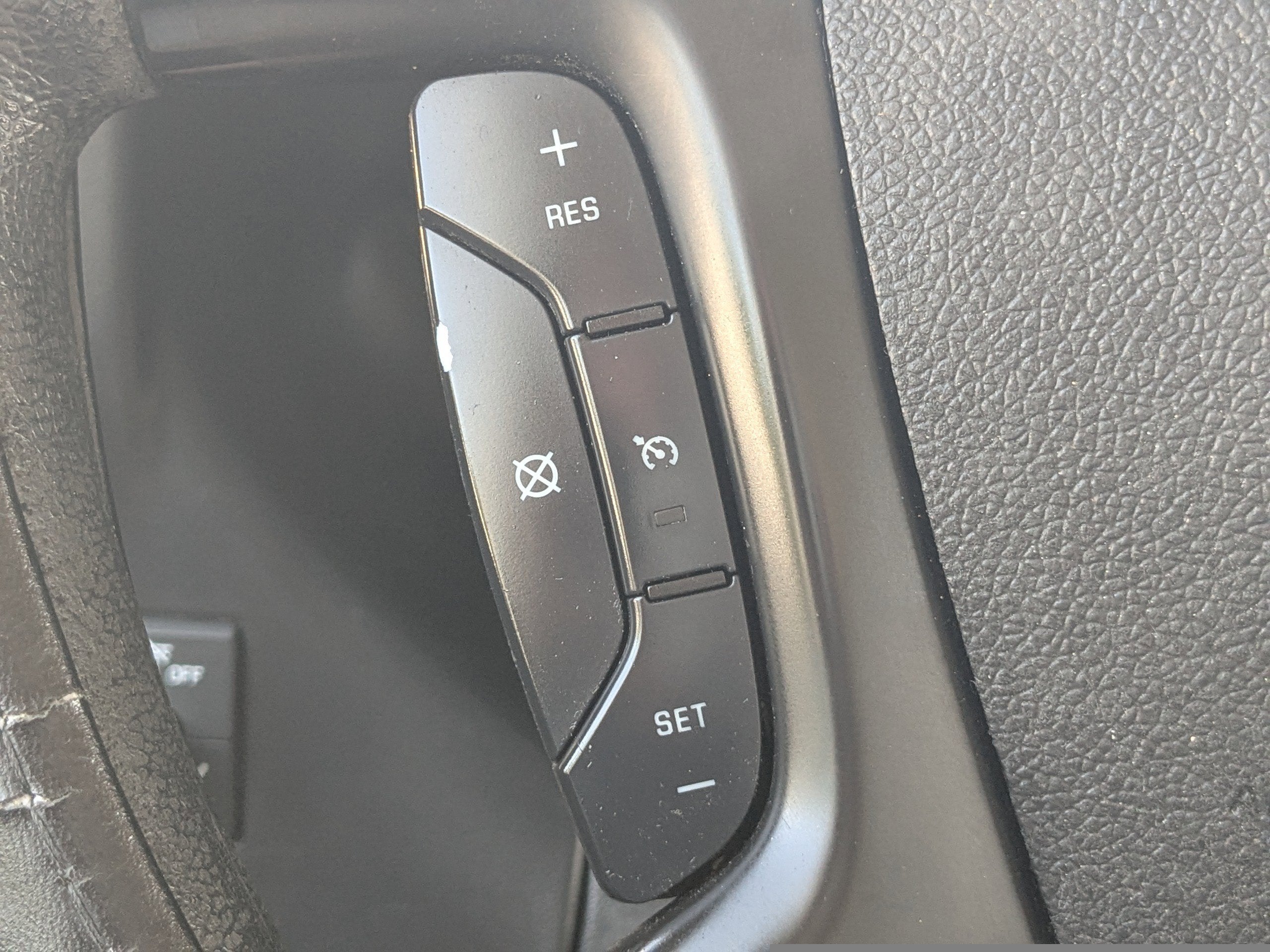 2016 GMC Savana Cutaway 3500 Base