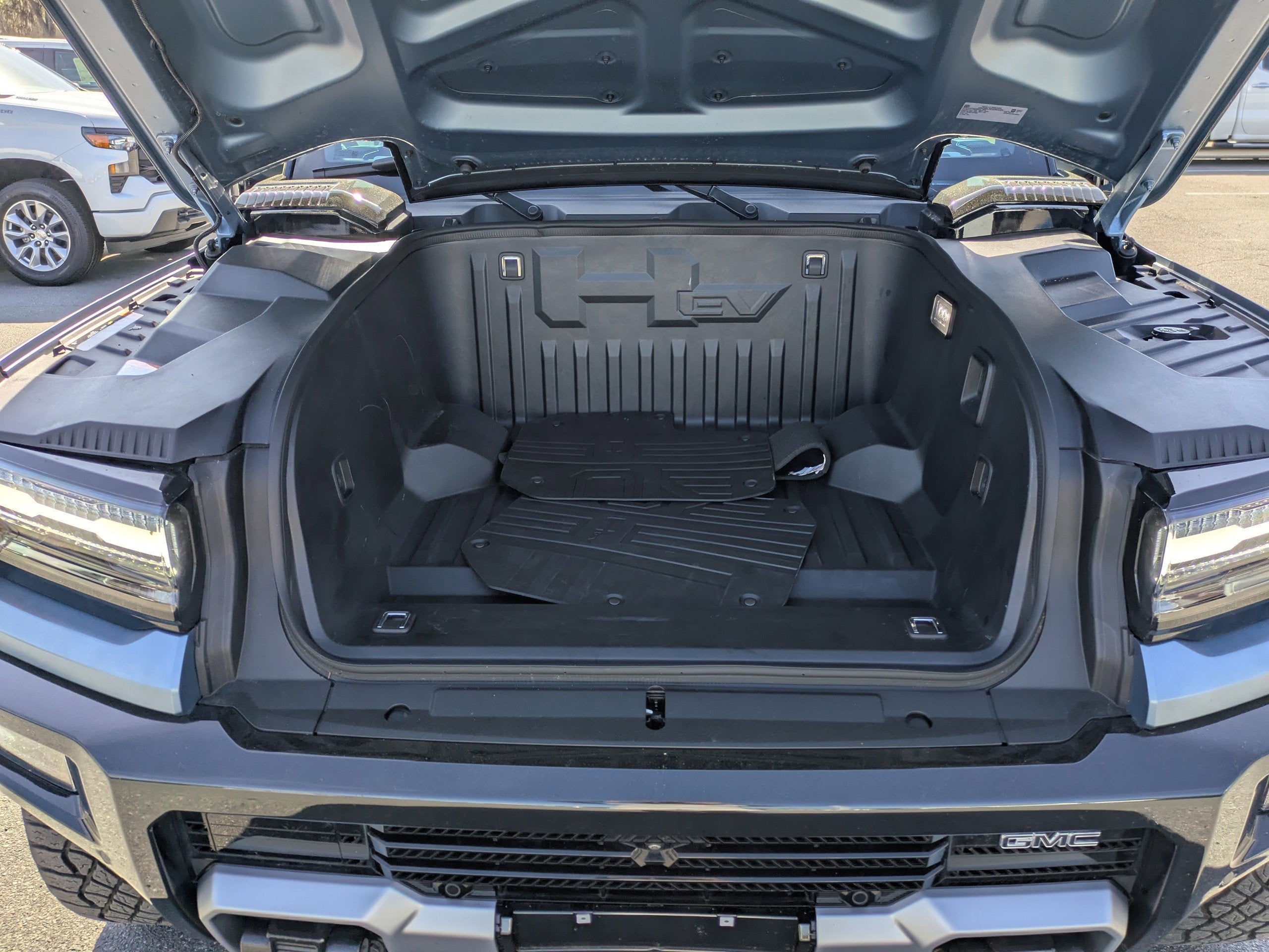 2024 GMC HUMMER EV SUV 3X OMEGA LIMITED EDITION