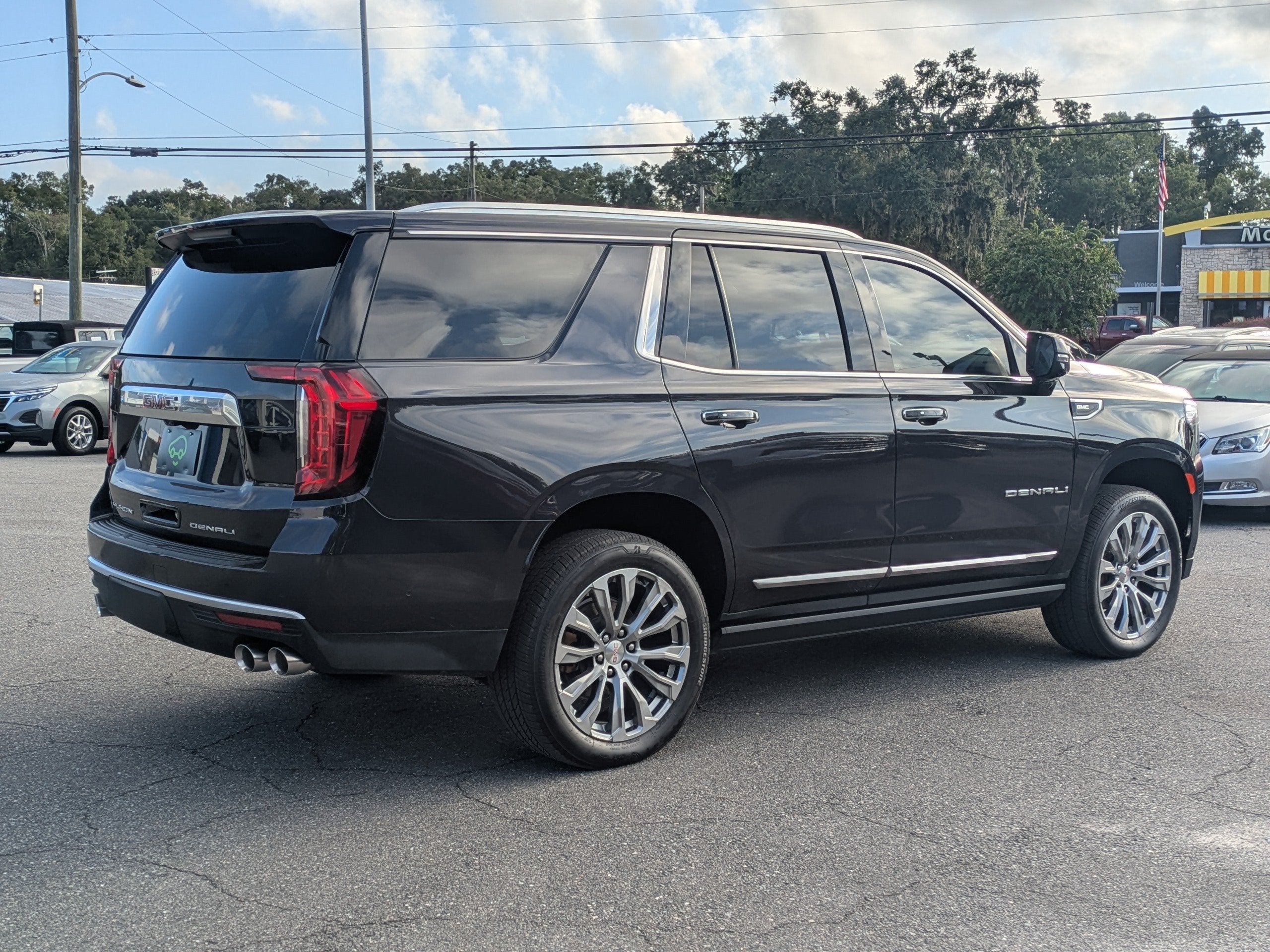 2024 GMC Yukon Denali
