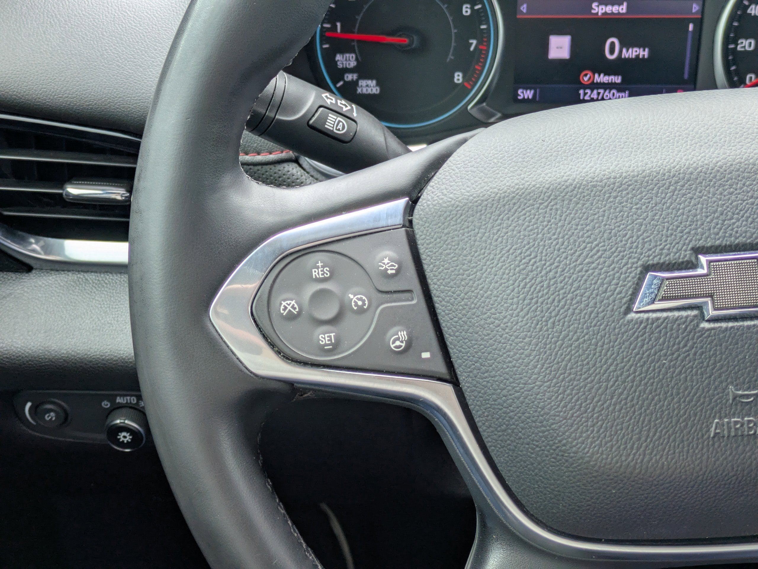 2023 Chevrolet Traverse RS