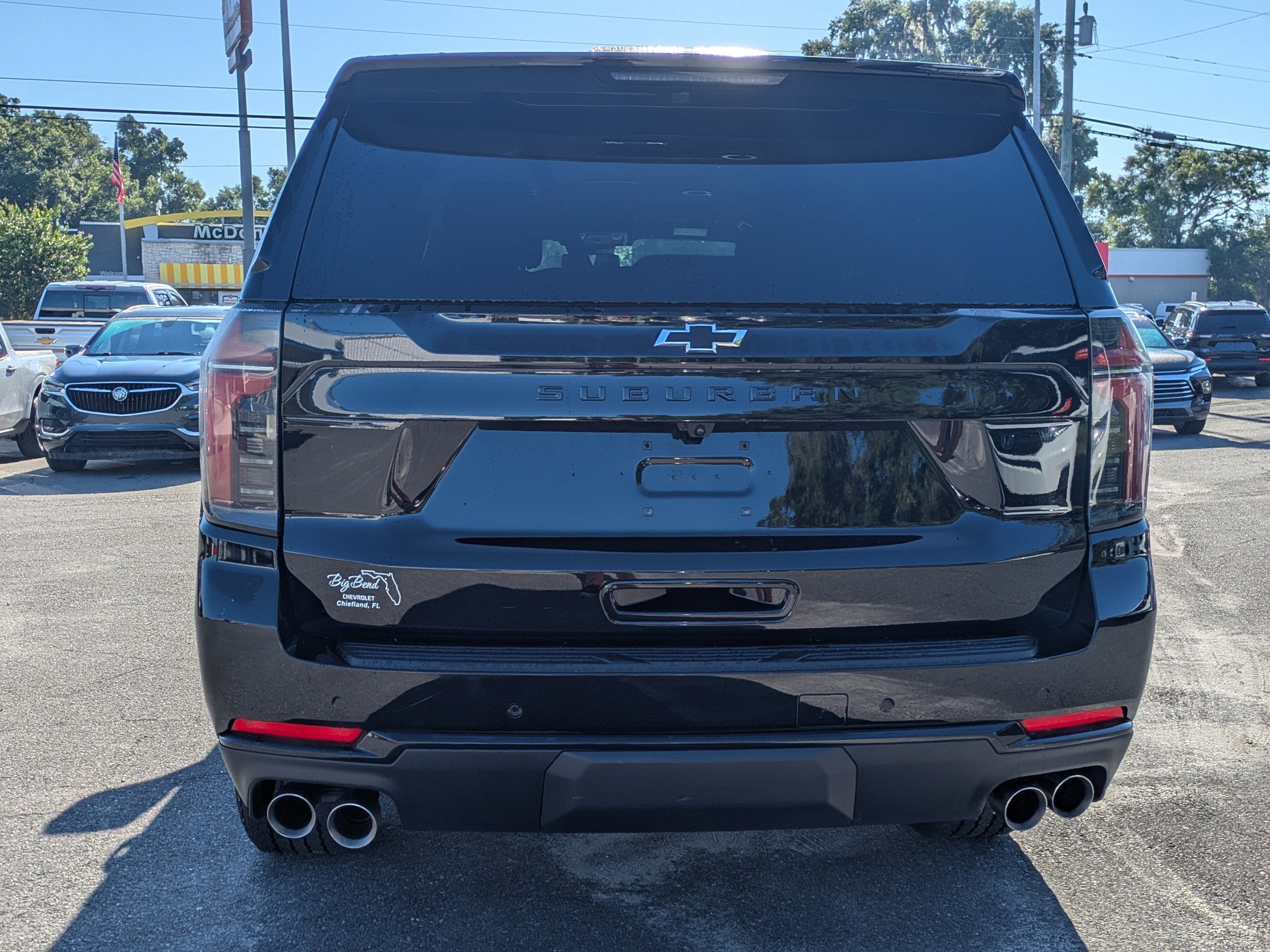 2025 Chevrolet Suburban Z71