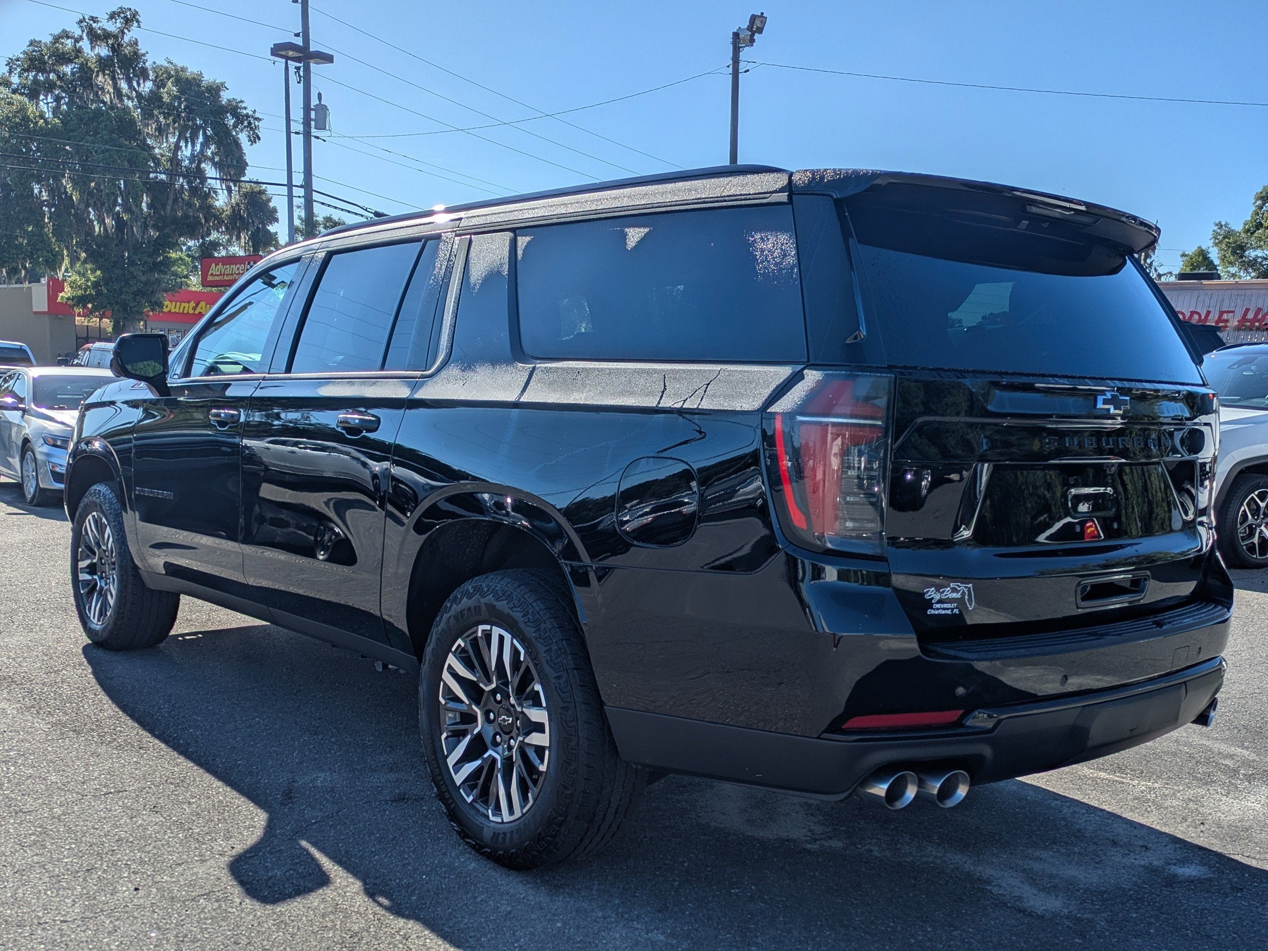 2025 Chevrolet Suburban Z71