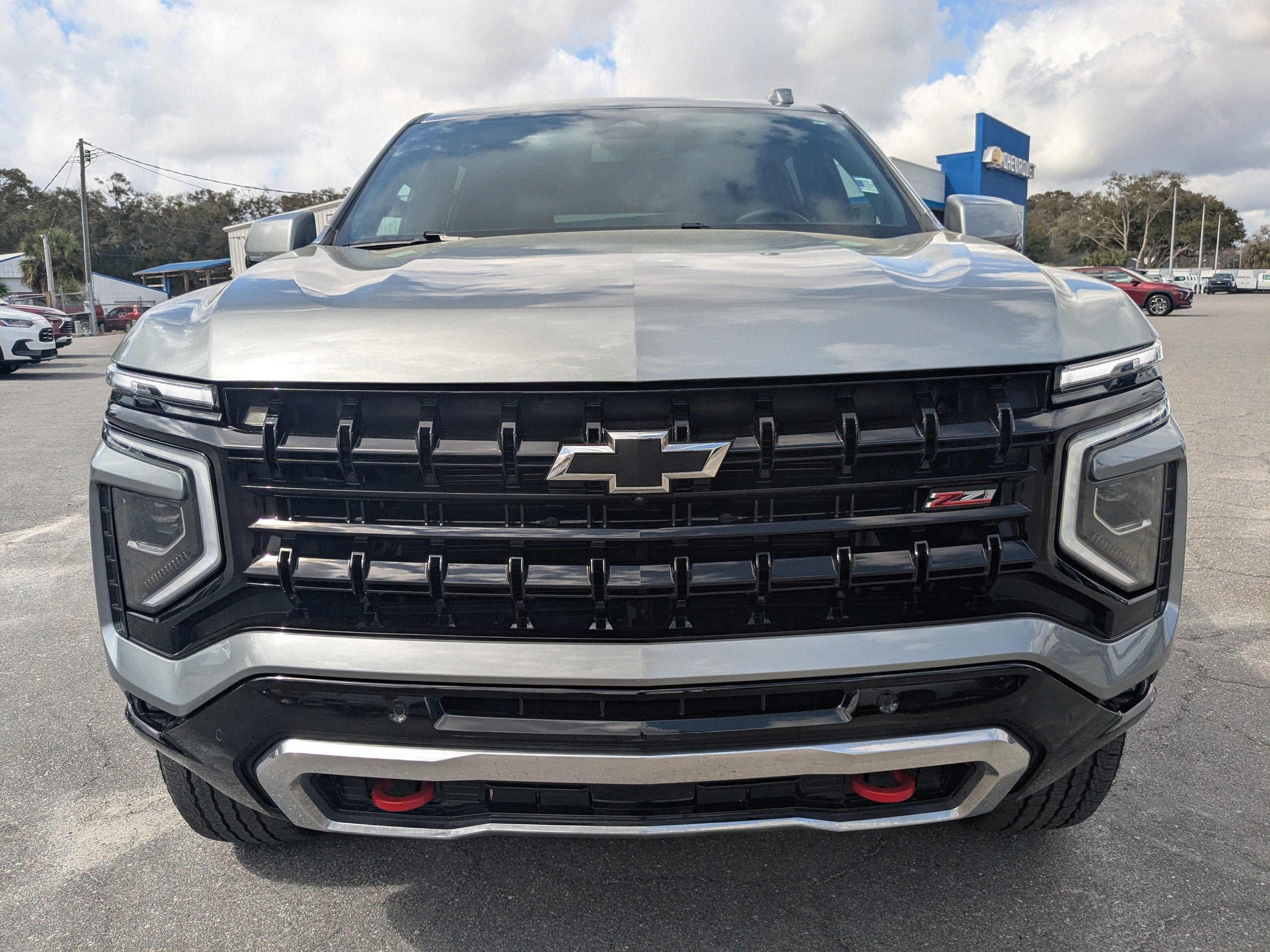 2025 Chevrolet Suburban Z71