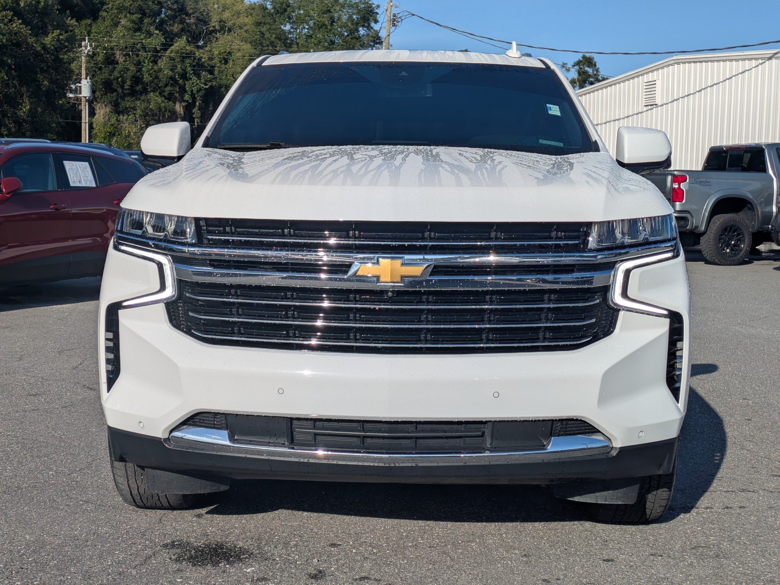 2024 Chevrolet Suburban LT