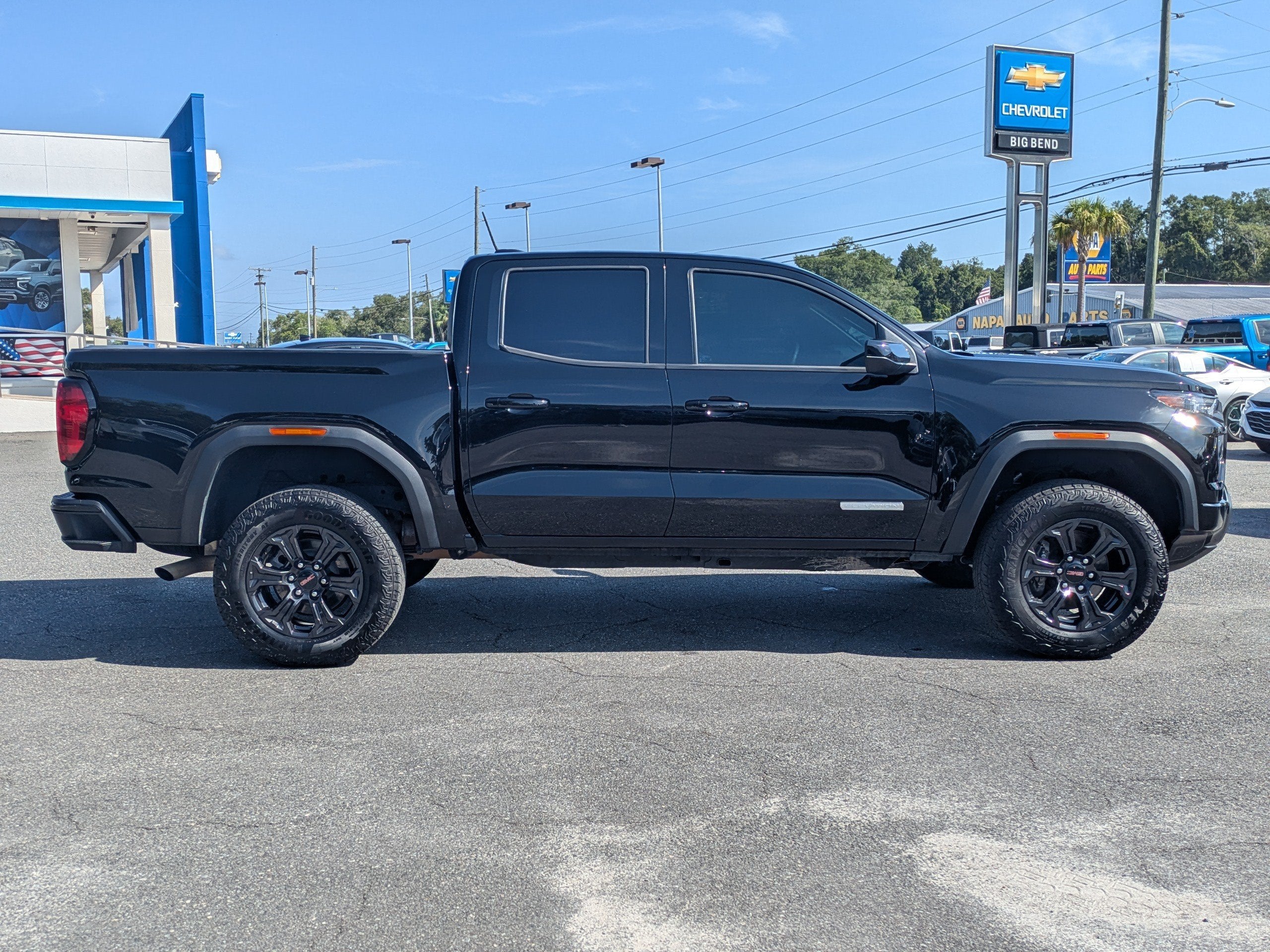 2024 GMC Canyon Elevation