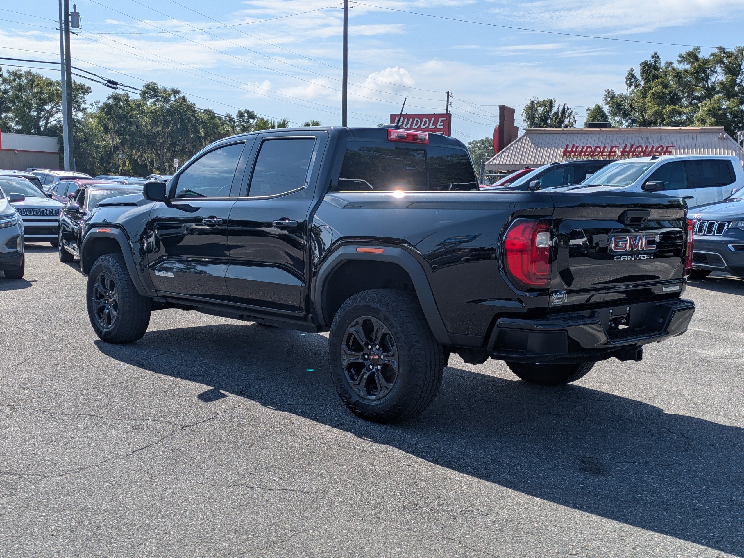 2024 GMC Canyon Elevation
